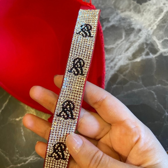 SOLD - Picture 3 of 4